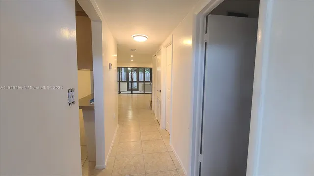 $319,000 | 3321 Raleigh Street, Unit 3H, Hollywood, FL 33021