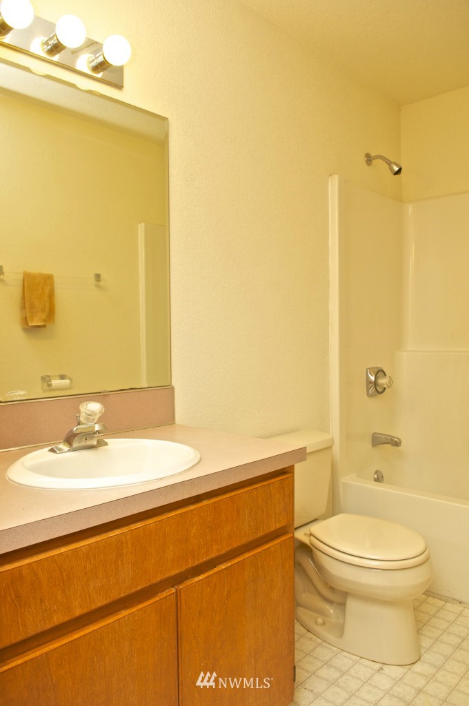 13320 Erskine Road Southwest Rochester, WA 98579 - Photo 21 of 25