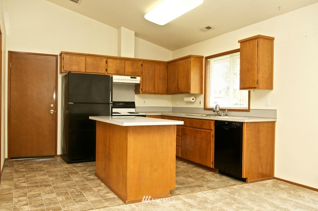 13320 Erskine Road Southwest Rochester, WA 98579 - Photo 6 of 25