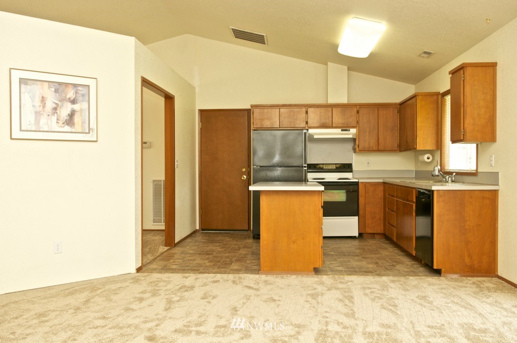 13320 Erskine Road Southwest Rochester, WA 98579 - Photo 8 of 25