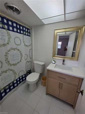 $1,450 | 160 Turtle Lake Court, Unit 209, Naples, FL 34105