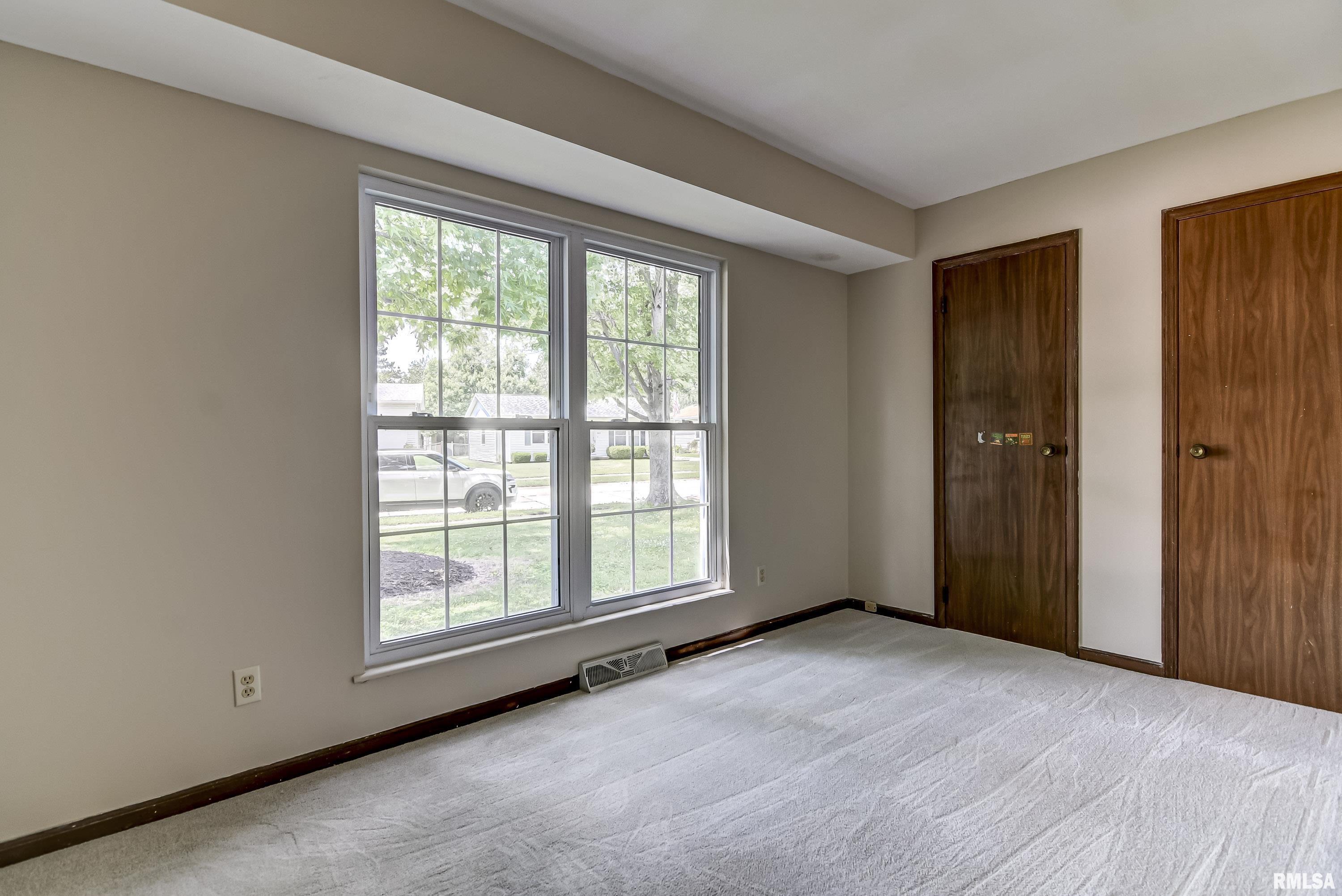 3812 Thrush Lane Springfield, IL 62707 - Photo 19 of 35 Gallery Image 19