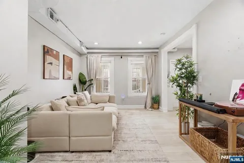 $445,000 | 87 Madison Avenue, Newark, NJ 07108