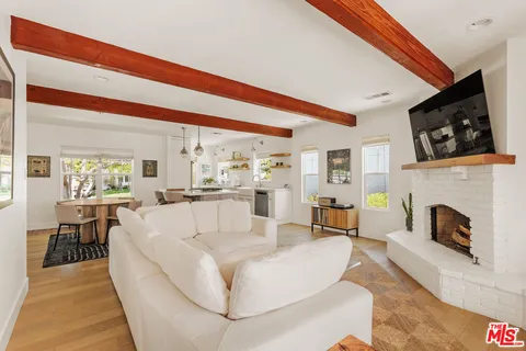 $1,595,000 | 6332 West 84th Place, Los Angeles, CA 90045