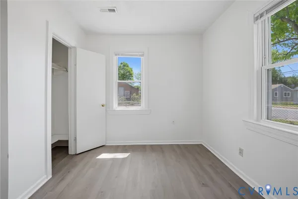 $159,500 | 702 Westwood Avenue, Hampton, VA 23661