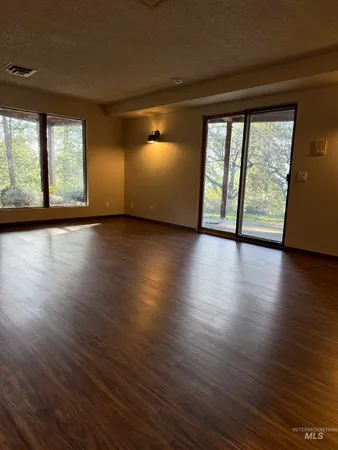 $1,475,000 | 1050 Paradise Ridge Road, Moscow, ID 83843