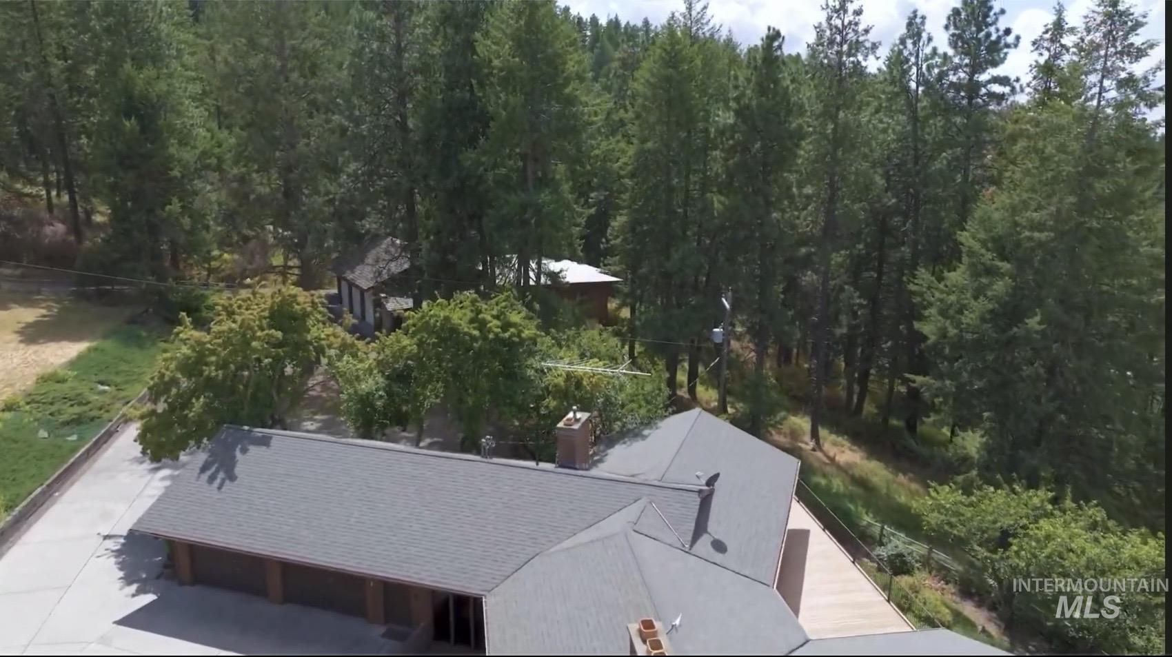 1050 Paradise Ridge Road Moscow, ID 83843 - Photo 43 of 49 View of subject property