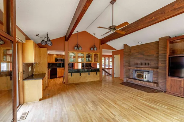 $1,475,000 | 1050 Paradise Ridge Road, Moscow, ID 83843