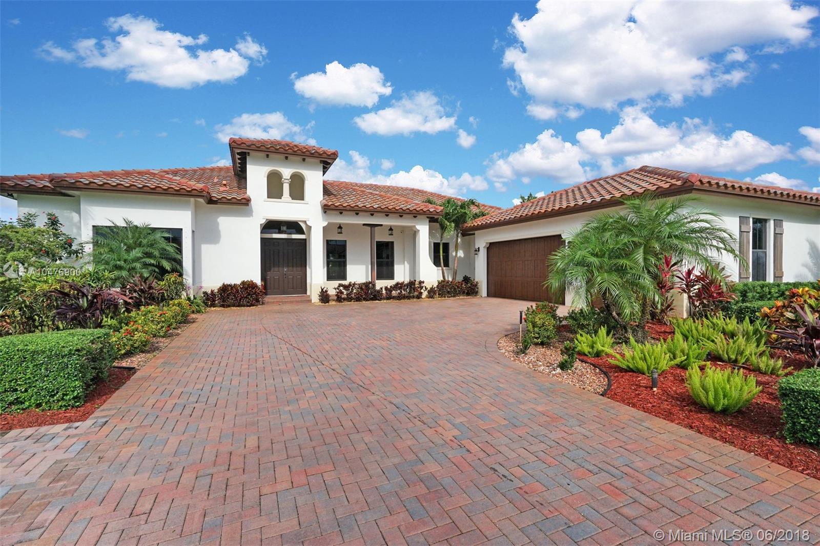 4444 Parkside Road Davie, FL 33328 - Photo 4 of 55 Gallery Image 4