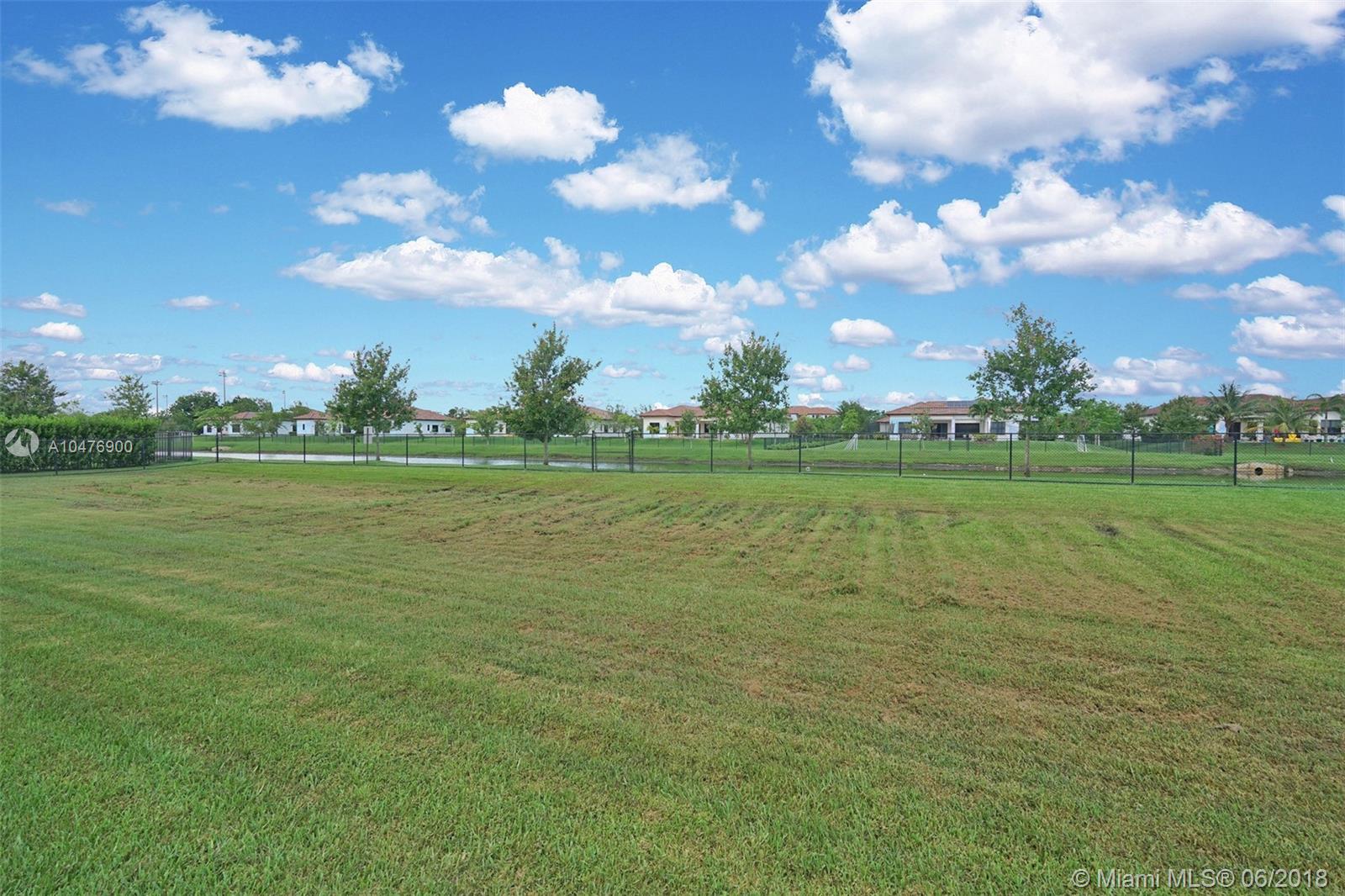 4444 Parkside Road Davie, FL 33328 - Photo 40 of 55 Gallery Image 40