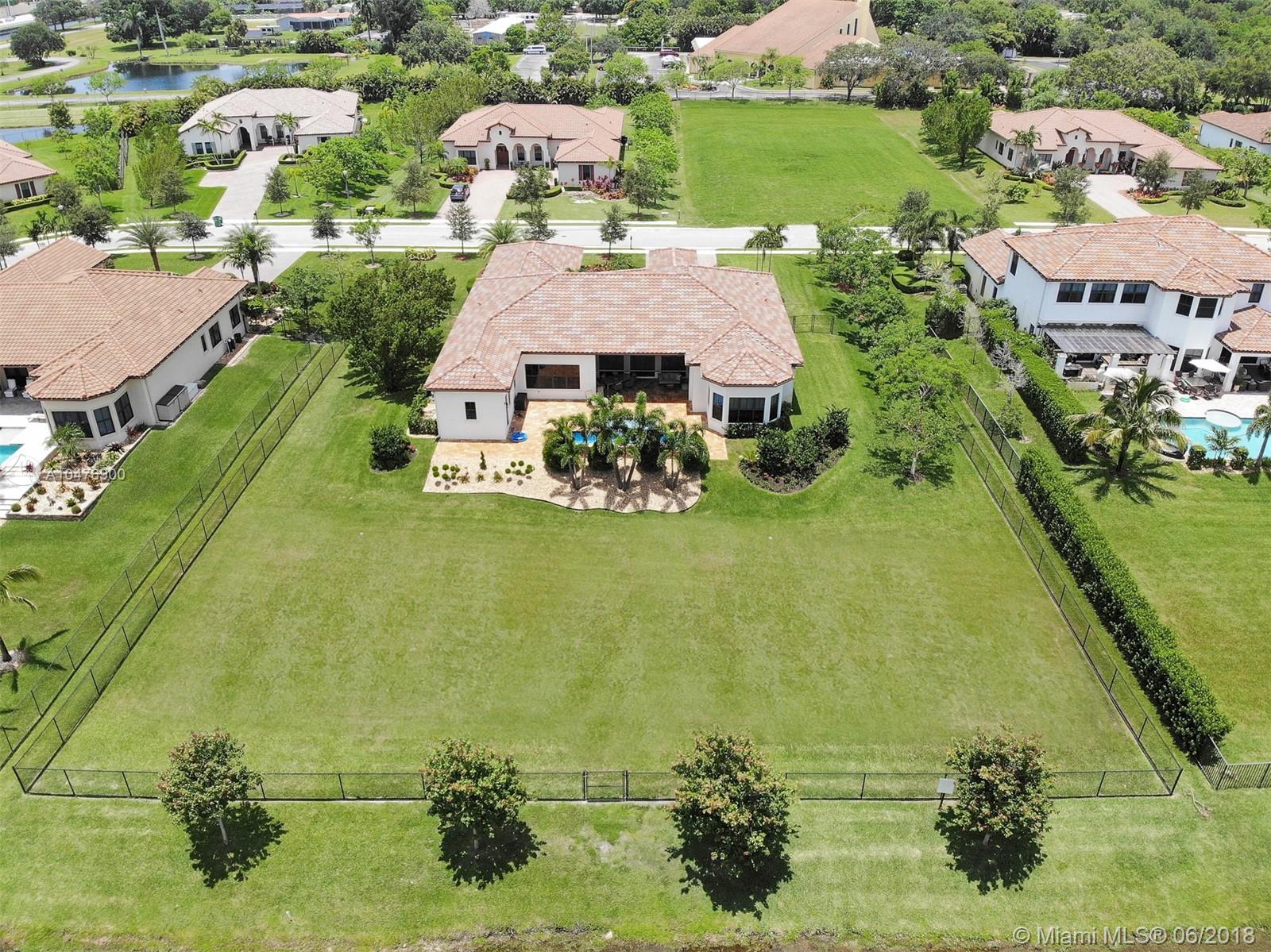 4444 Parkside Road Davie, FL 33328 - Photo 50 of 55 Gallery Image 50