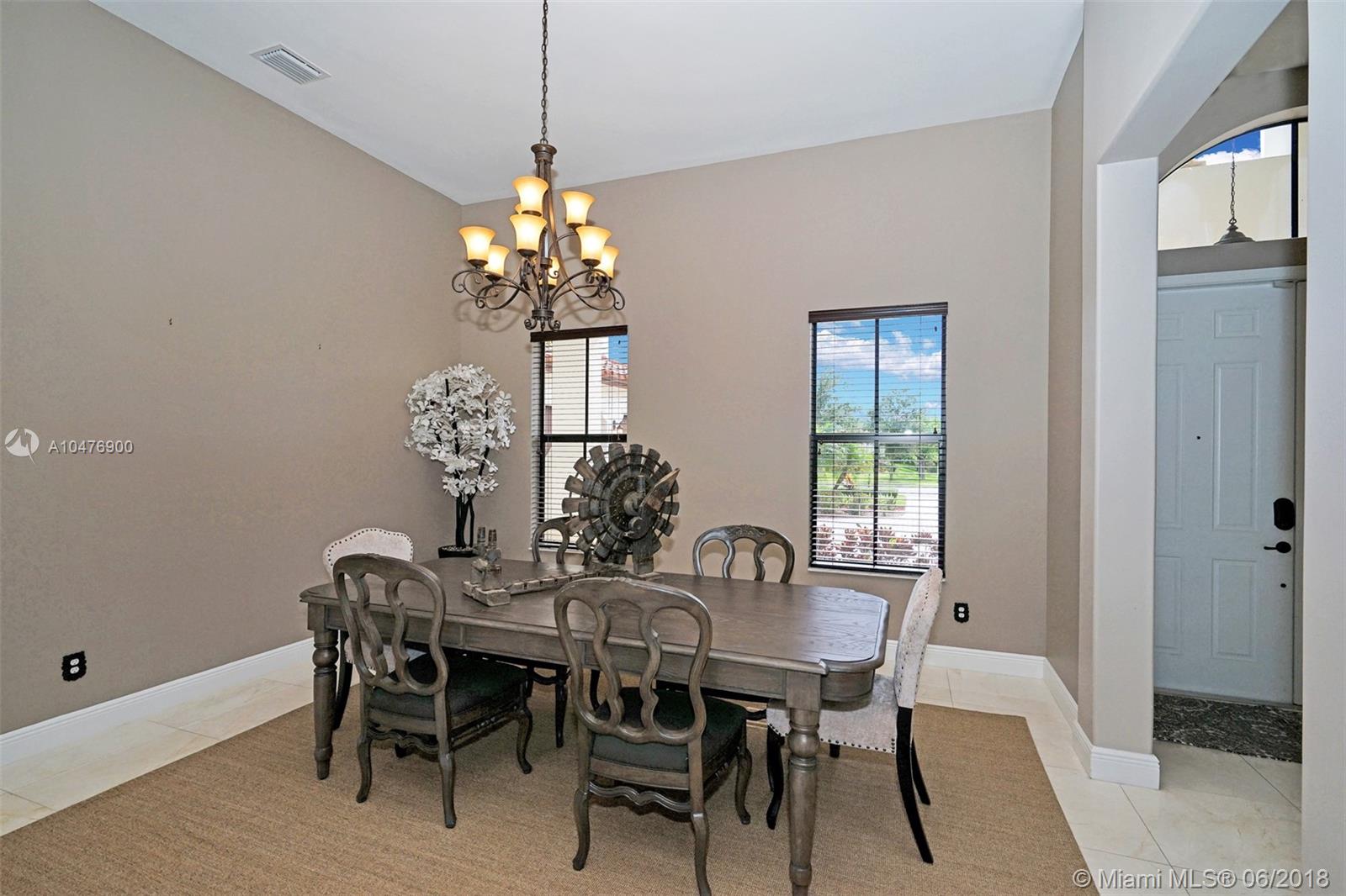 4444 Parkside Road Davie, FL 33328 - Photo 10 of 55 Gallery Image 10