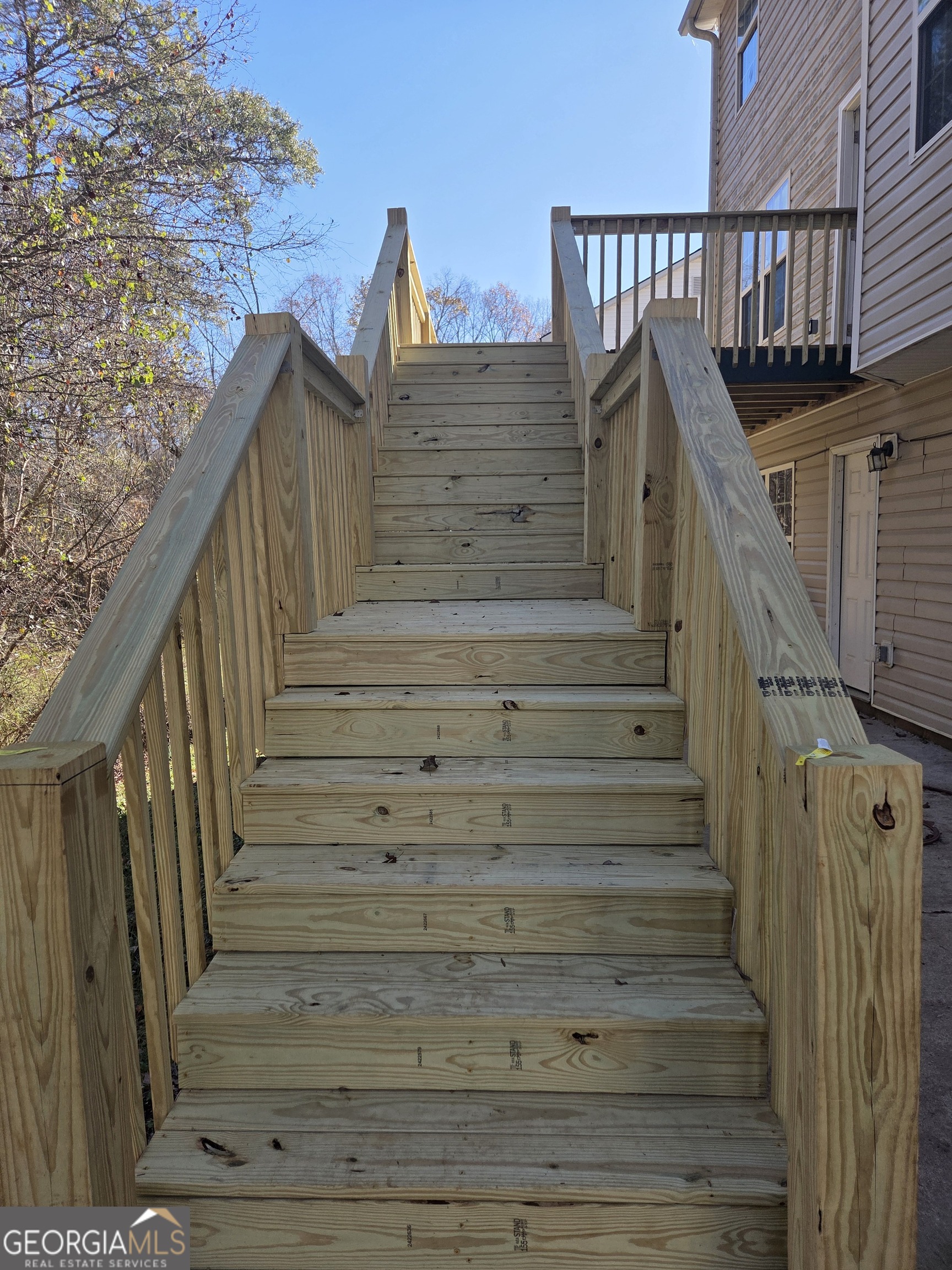 130 Stephanie Lane Covington, GA 30016 - Photo 11 of 18 a view of entryway with wooden floor
