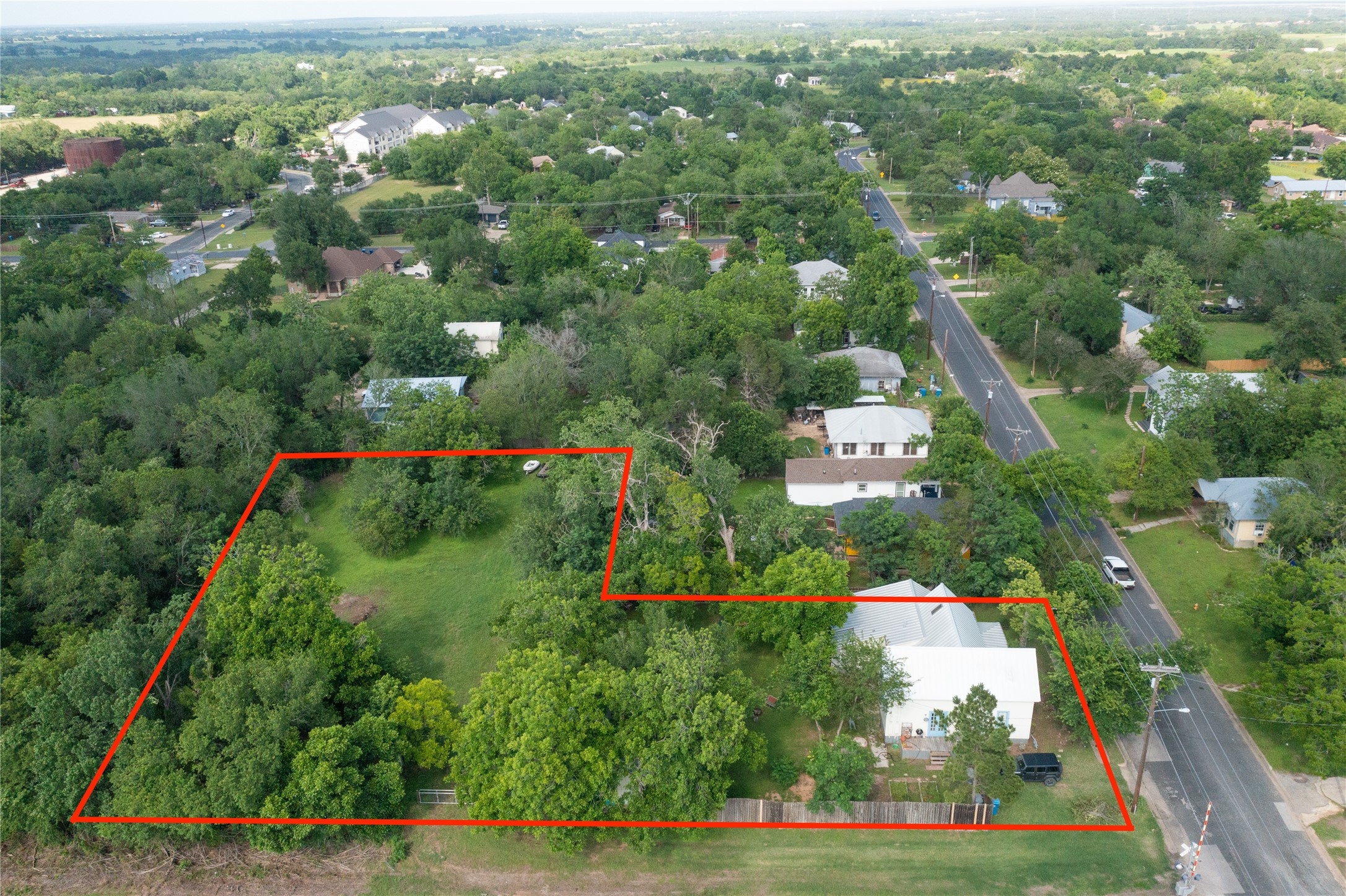 200 East Brenham Street Elgin, TX 78621 - Photo 37 of 40 Aerial view of property