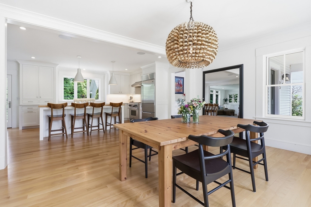 25 Stow Street Concord, MA 01742 - Photo 4 of 36