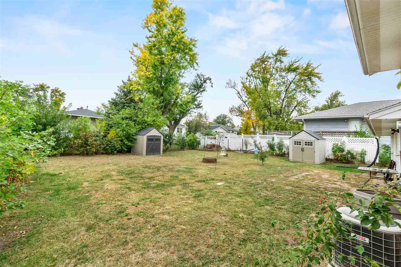 52 West Post Road Northwest Cedar Rapids, IA 52405 - Photo 18 of 20 Gallery Image 18