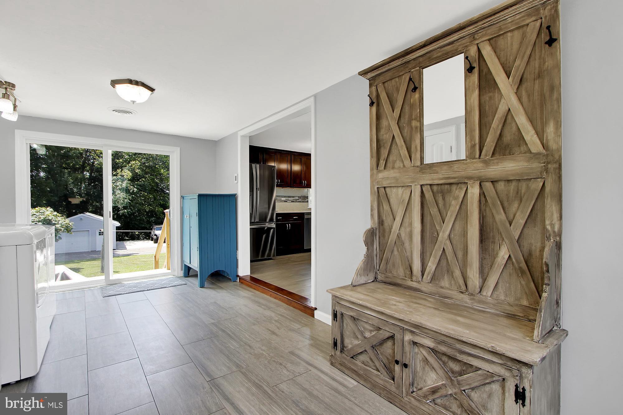 1129 Stone Road Westminster, MD 21158 - Photo 15 of 36 Mudroom