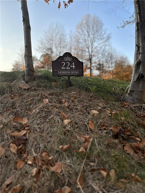224 Morrow Road Beaver Falls, PA 15010 - Photo 2 of 18 a view of a outdoor space