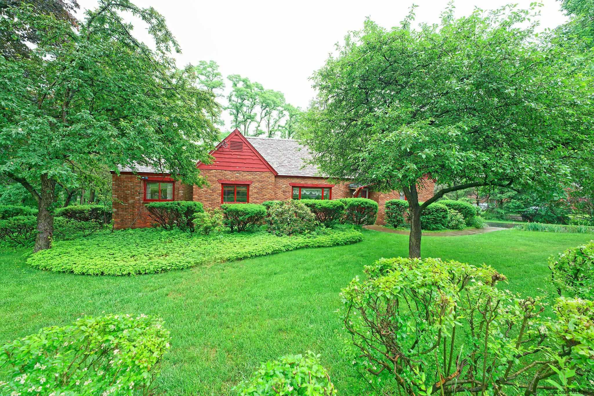 4125 Consaul Road Schenectady, NY 12304 - Photo 3 of 41 Photo 3