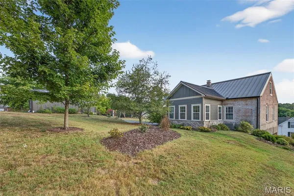 $260,000 | 1201 Franklin Street, Maeystown, IL 62244