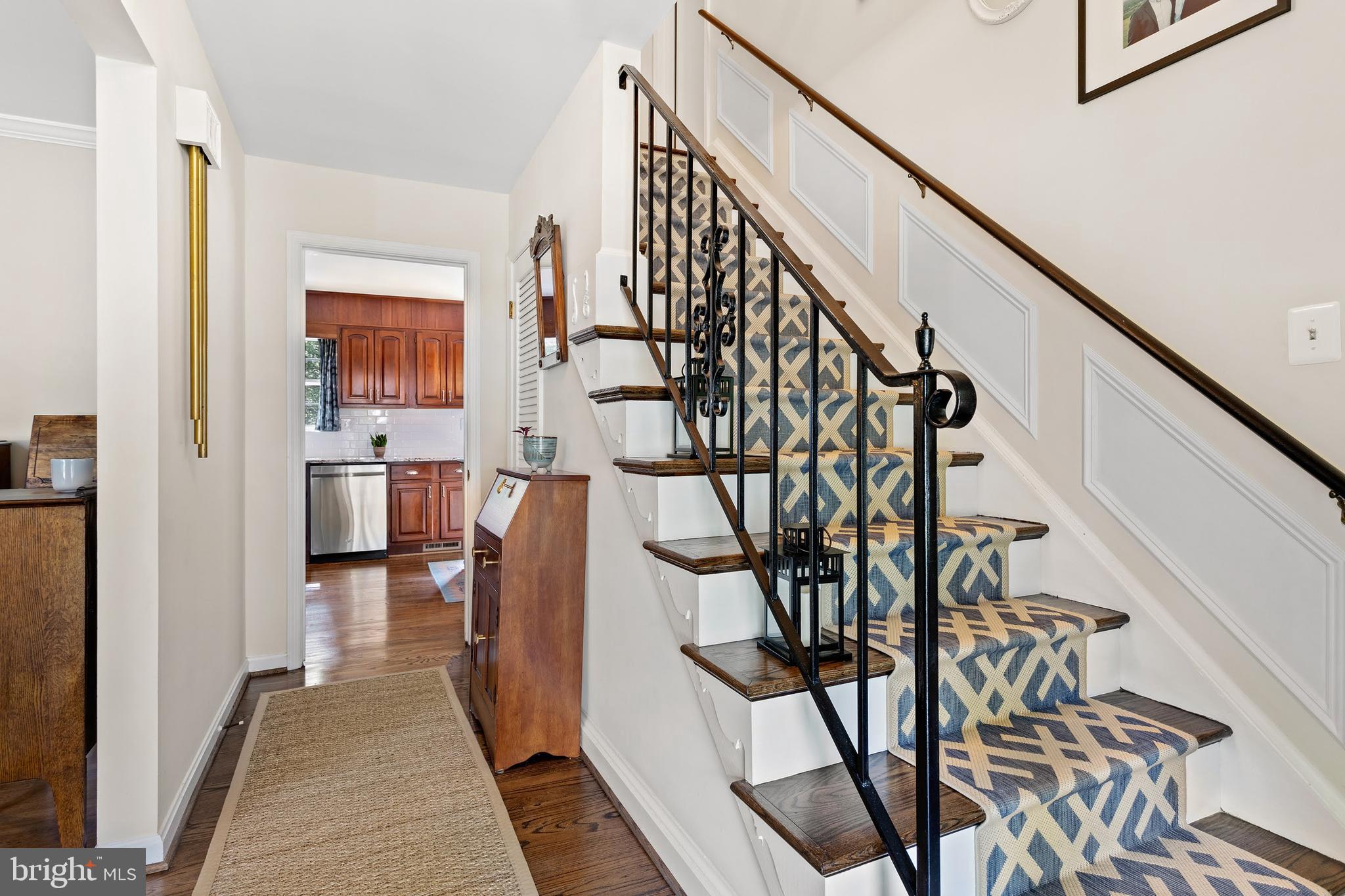 4301 Wakefield Drive Annandale, VA 22003 - Photo 6 of 45