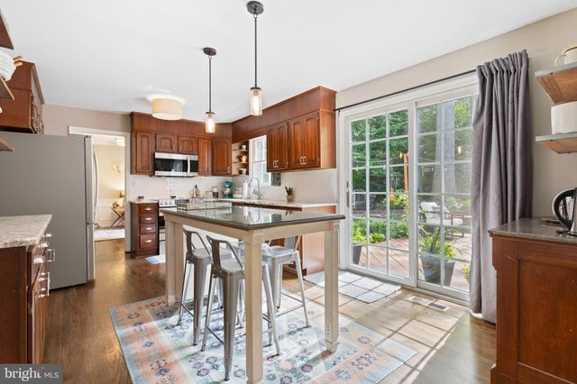 $990,000 | 4301 Wakefield Drive, Annandale, VA 22003