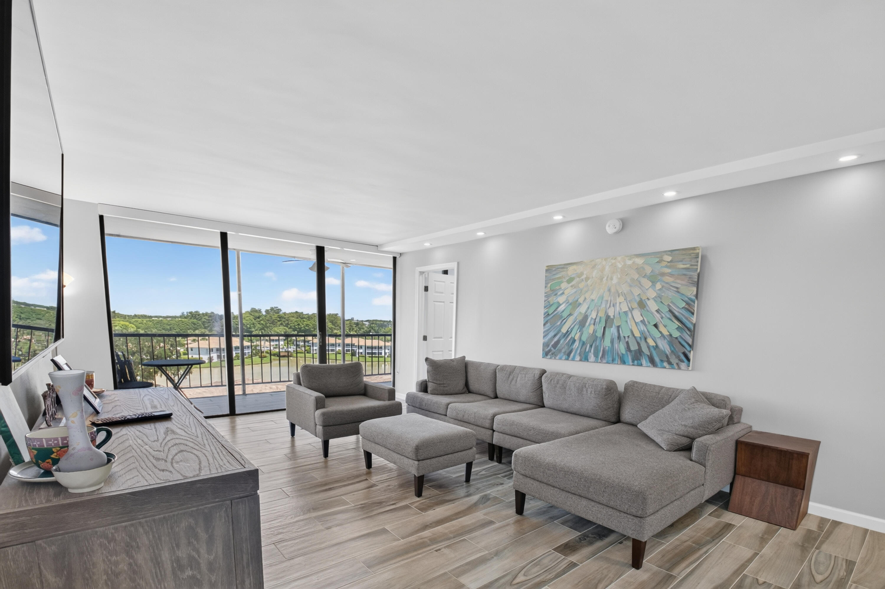 7738 Lakeside Boulevard, Unit 371 Boca Raton, FL 33434 - Photo 6 of 85 DSC_7761