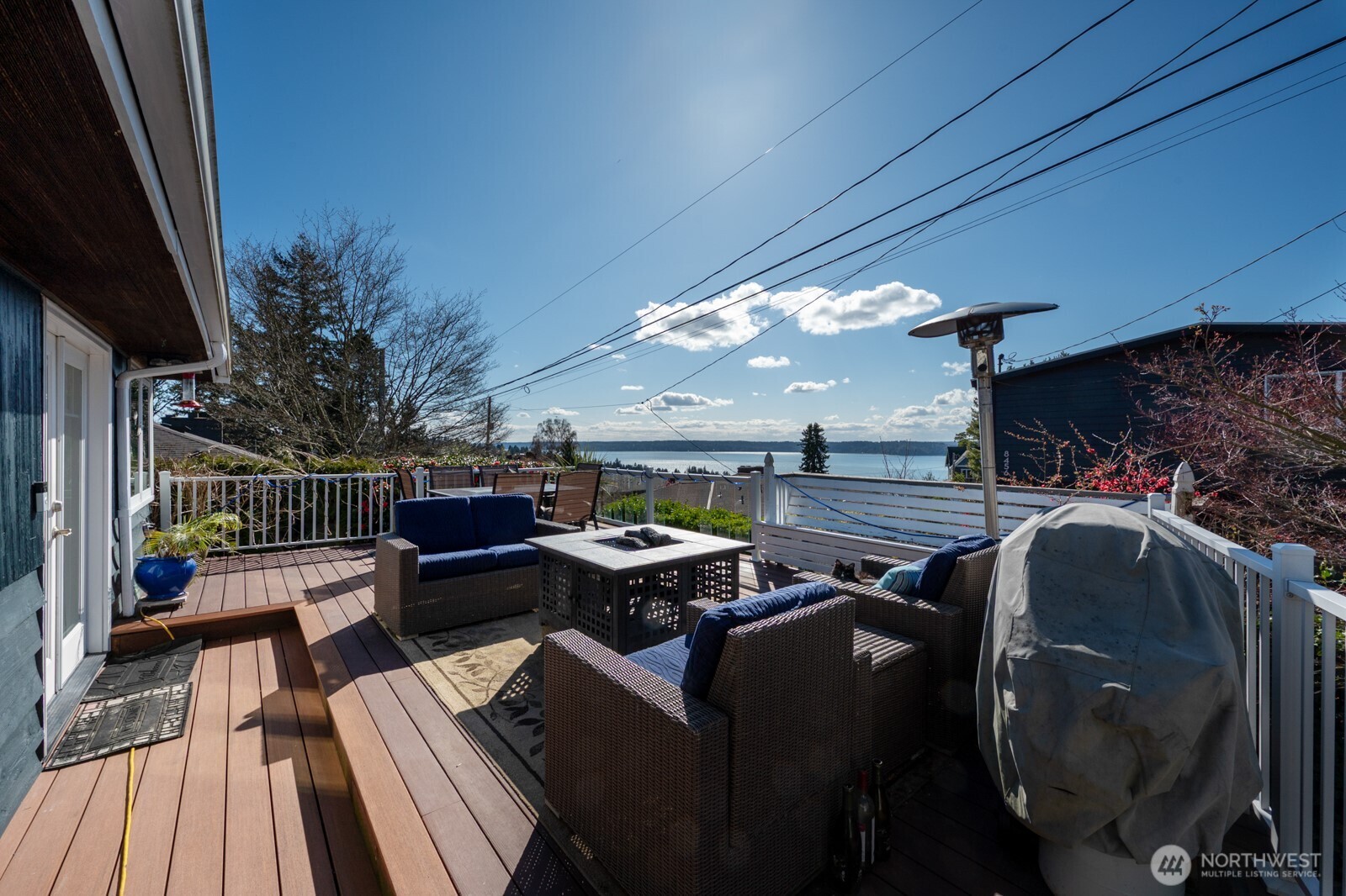 8451 40th Avenue Southwest Seattle, WA 98136 - Photo 26 of 37