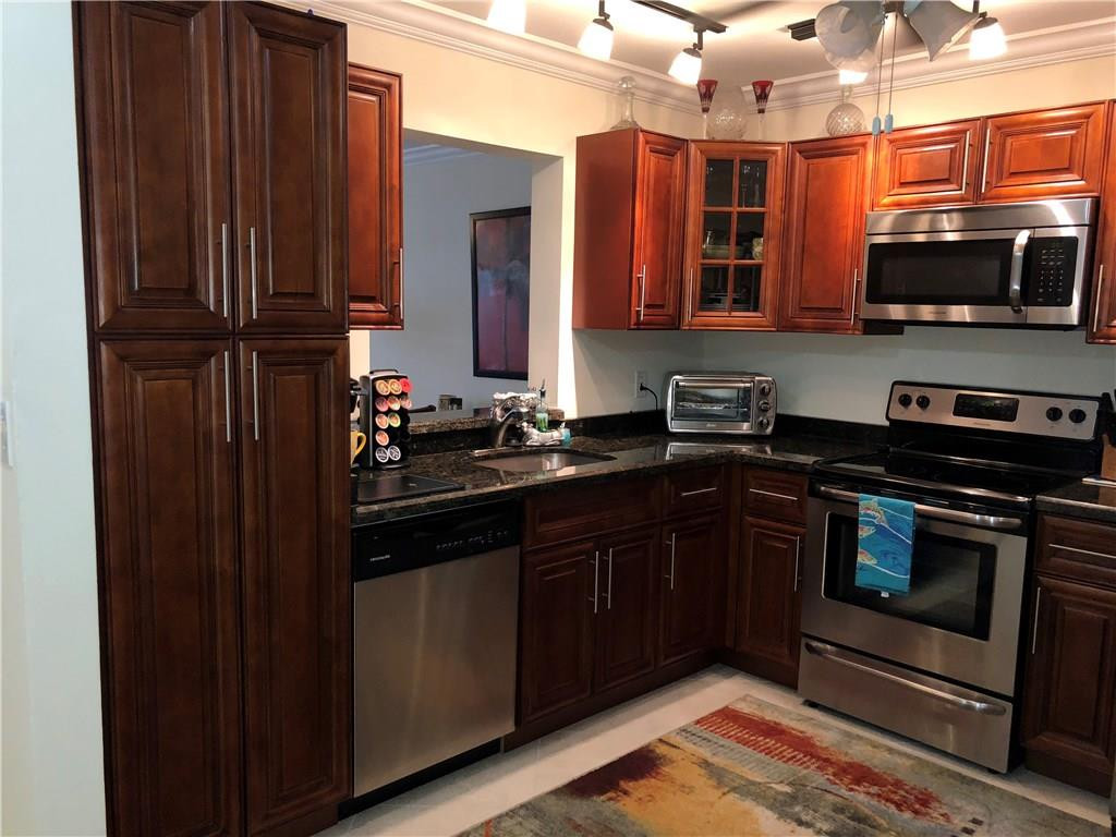 19000 Stewart Circle, Unit 4 Boca Raton, FL 33496 - Photo 2 of 19 Photo 2