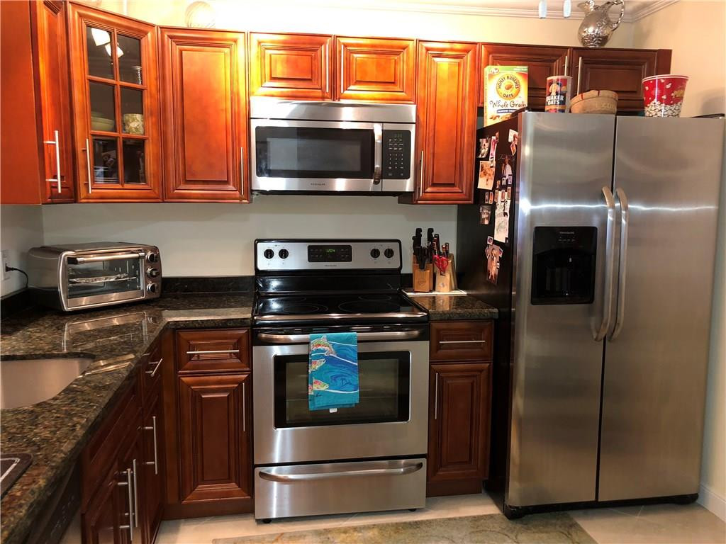 19000 Stewart Circle, Unit 4 Boca Raton, FL 33496 - Photo 3 of 19 Photo 3