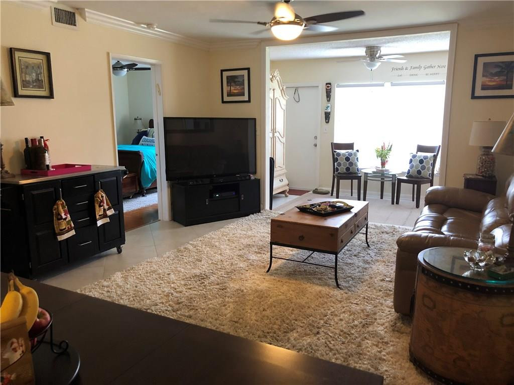 19000 Stewart Circle, Unit 4 Boca Raton, FL 33496 - Photo 6 of 19 Photo 6