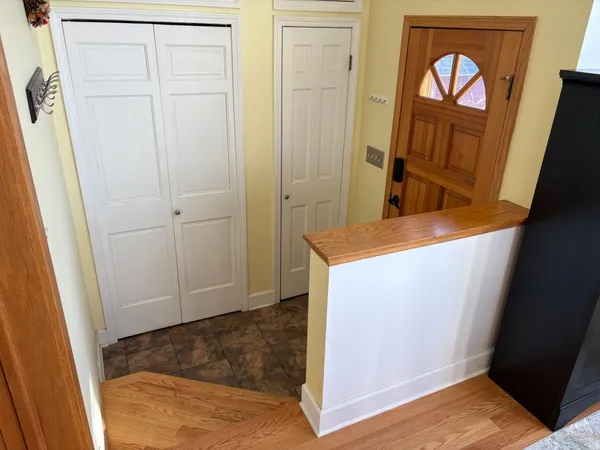 $2,500 | 433 McKinley Street, Chelsea, MI 48118