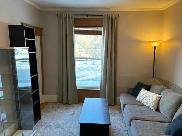 $2,500 | 433 McKinley Street, Chelsea, MI 48118