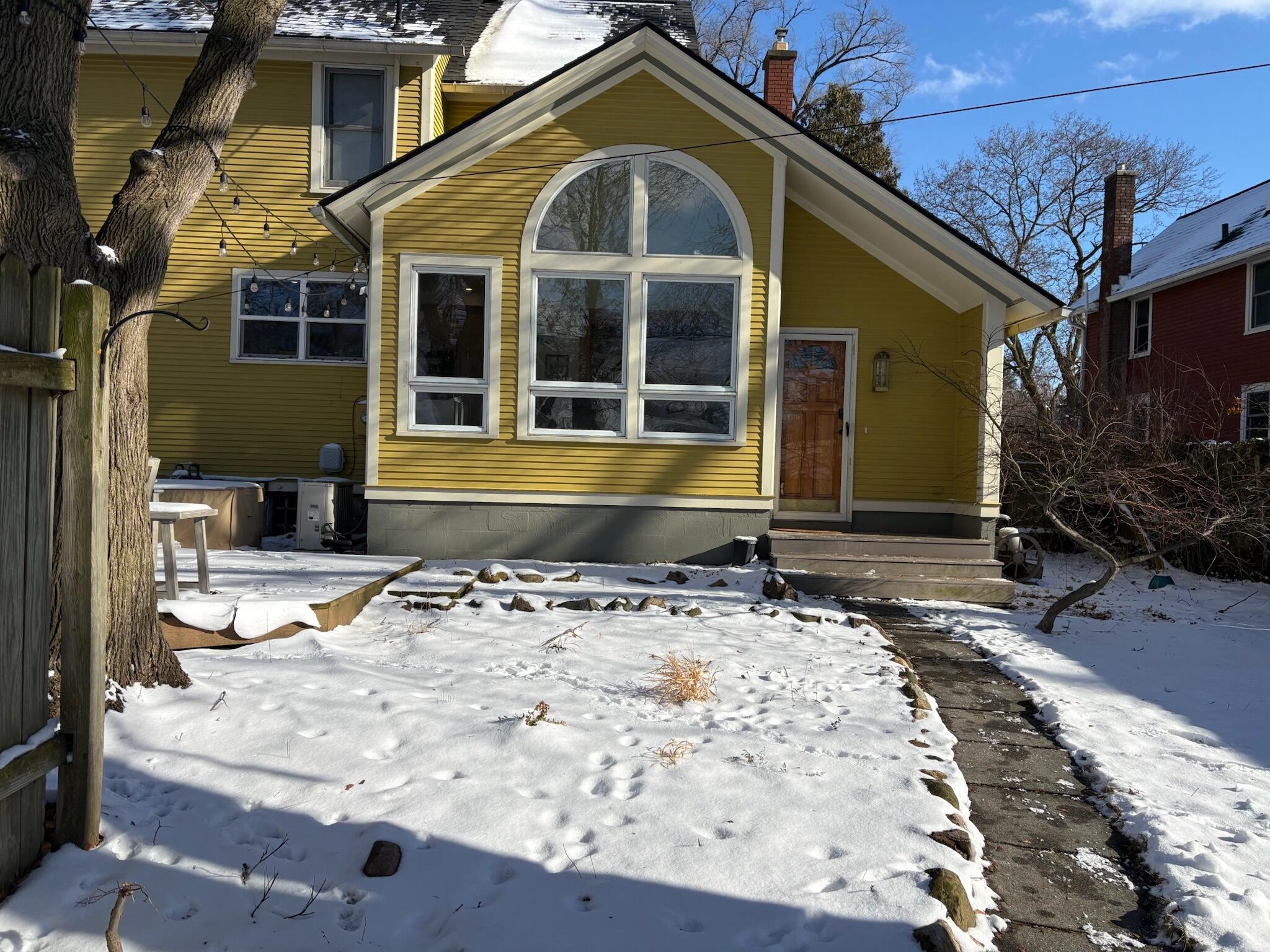 433 McKinley Street Chelsea, MI 48118 - Photo 10 of 66 IMG_1368