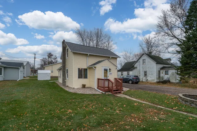 $224,900 | 505 7th Street, Madison Lake, MN 56063