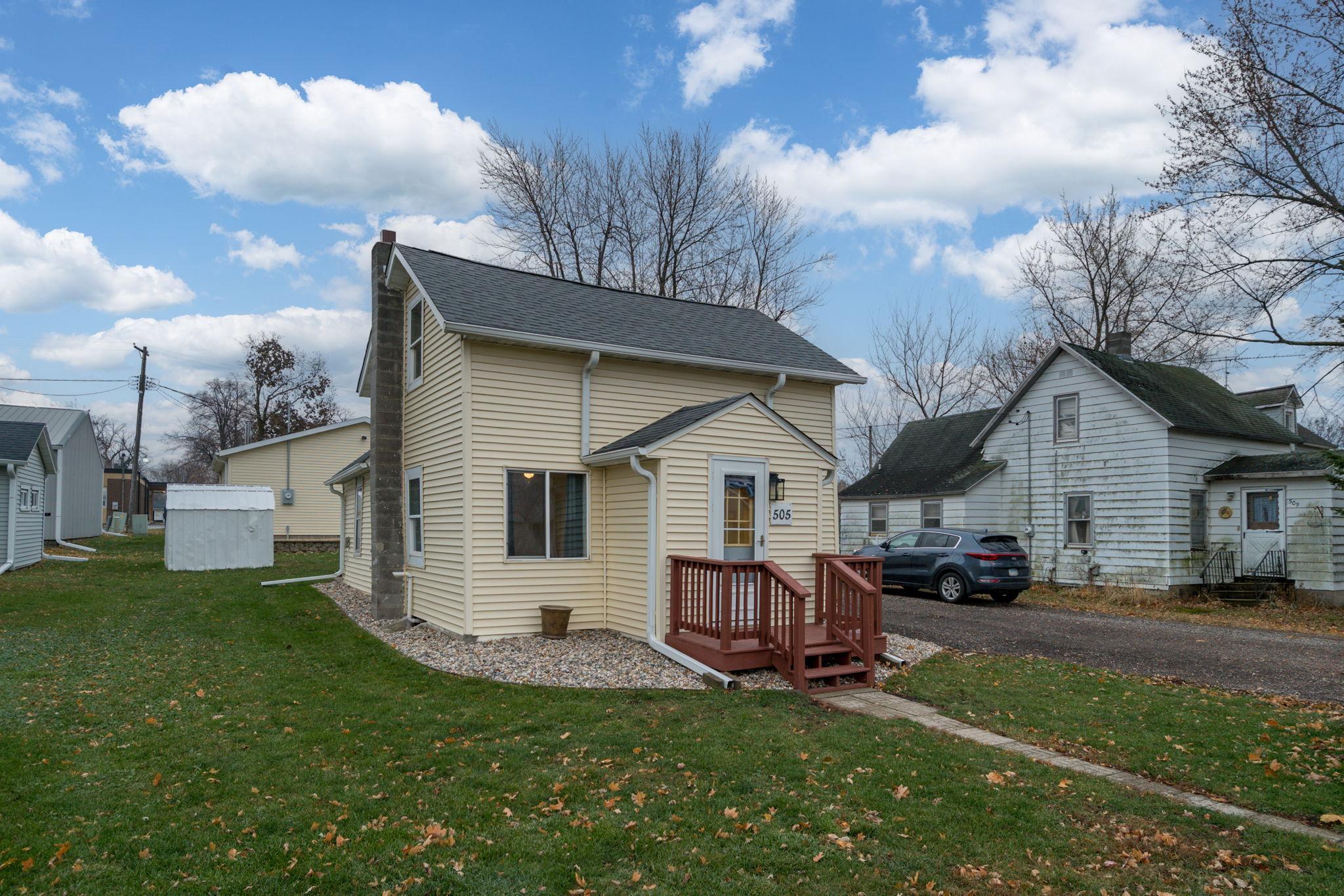 505 7th Street Madison Lake, MN 56063 - Photo 3 of 38