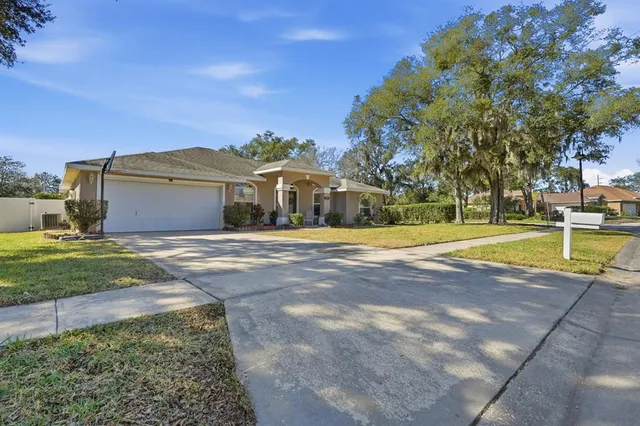$425,000 | 6004 Sawgrass Point Drive, Port Orange, FL 32128