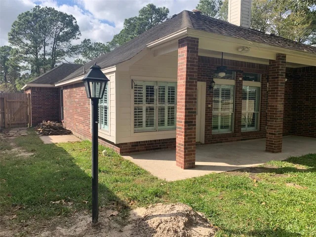 $2,200 | 18418 Sailfish Cove Drive, Humble, TX 77346