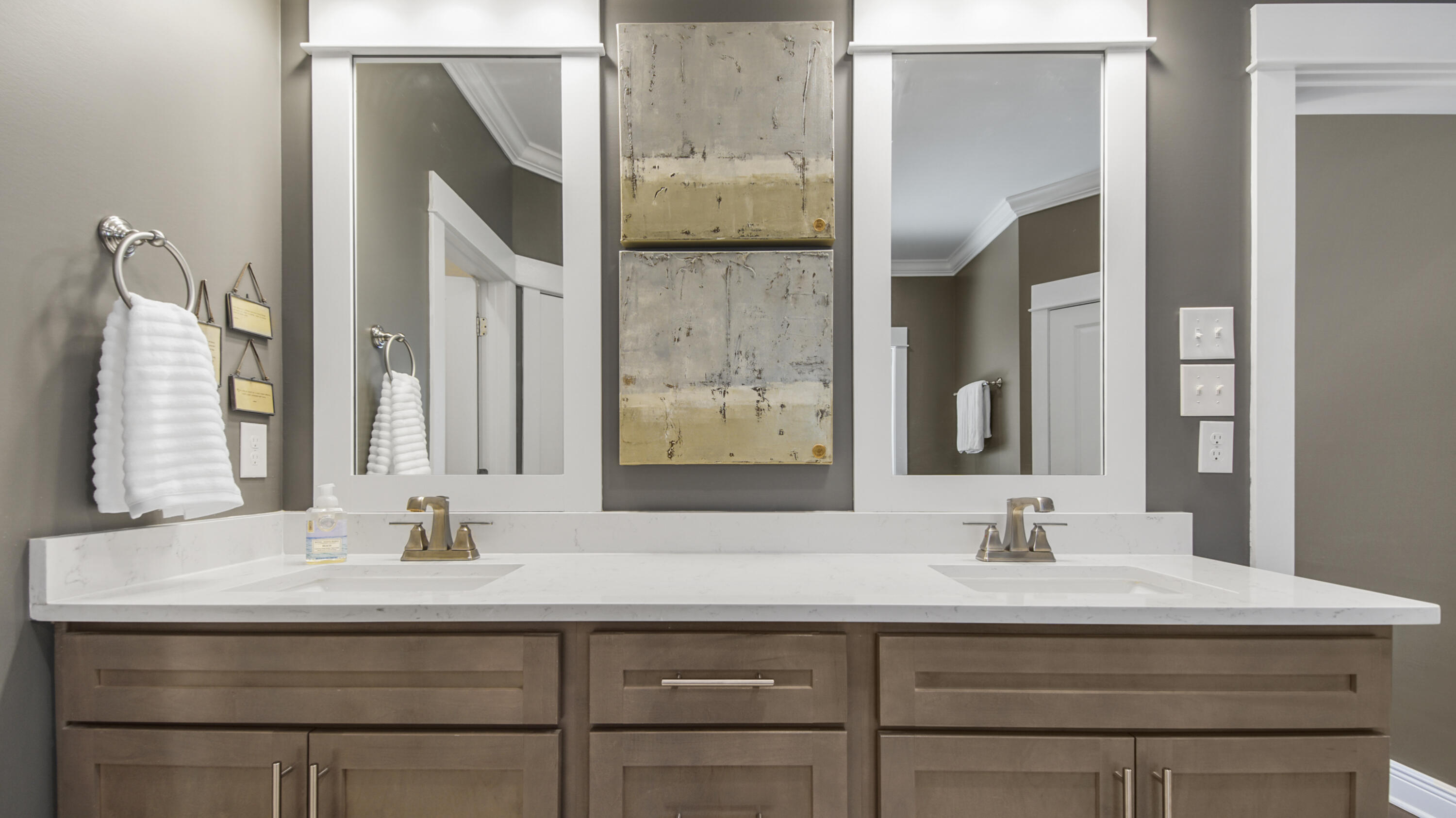 194 Mill Pond Cove Freeport, FL 32439 - Photo 26 of 89 a bathroom with a sink and a mirror