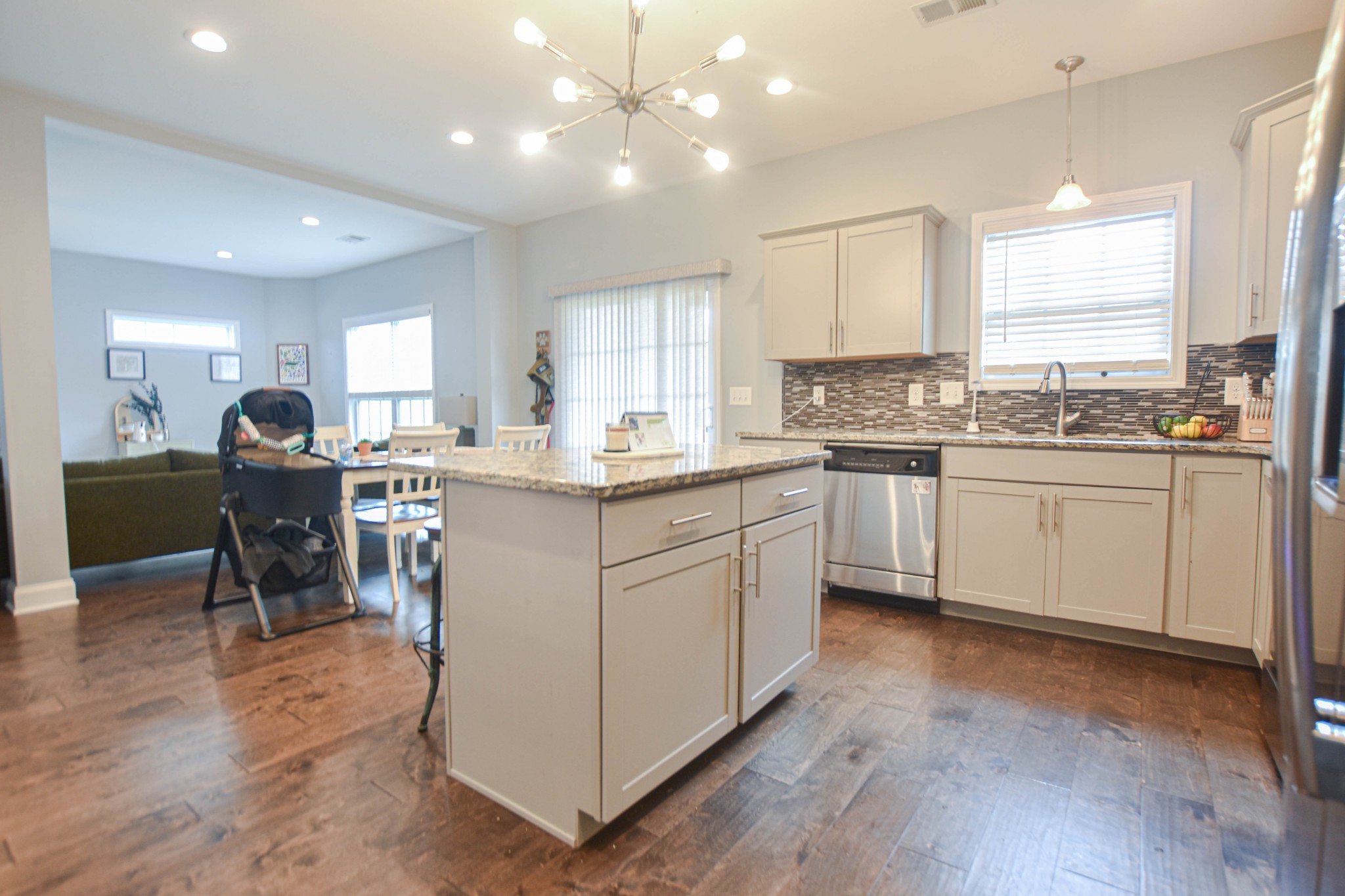 1048 Barnhill Road Clarksville, TN 37043 - Photo 7 of 17
