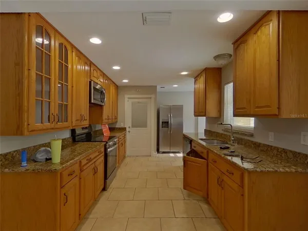 $2,549 | Undisclosed Address, Largo, FL 33771