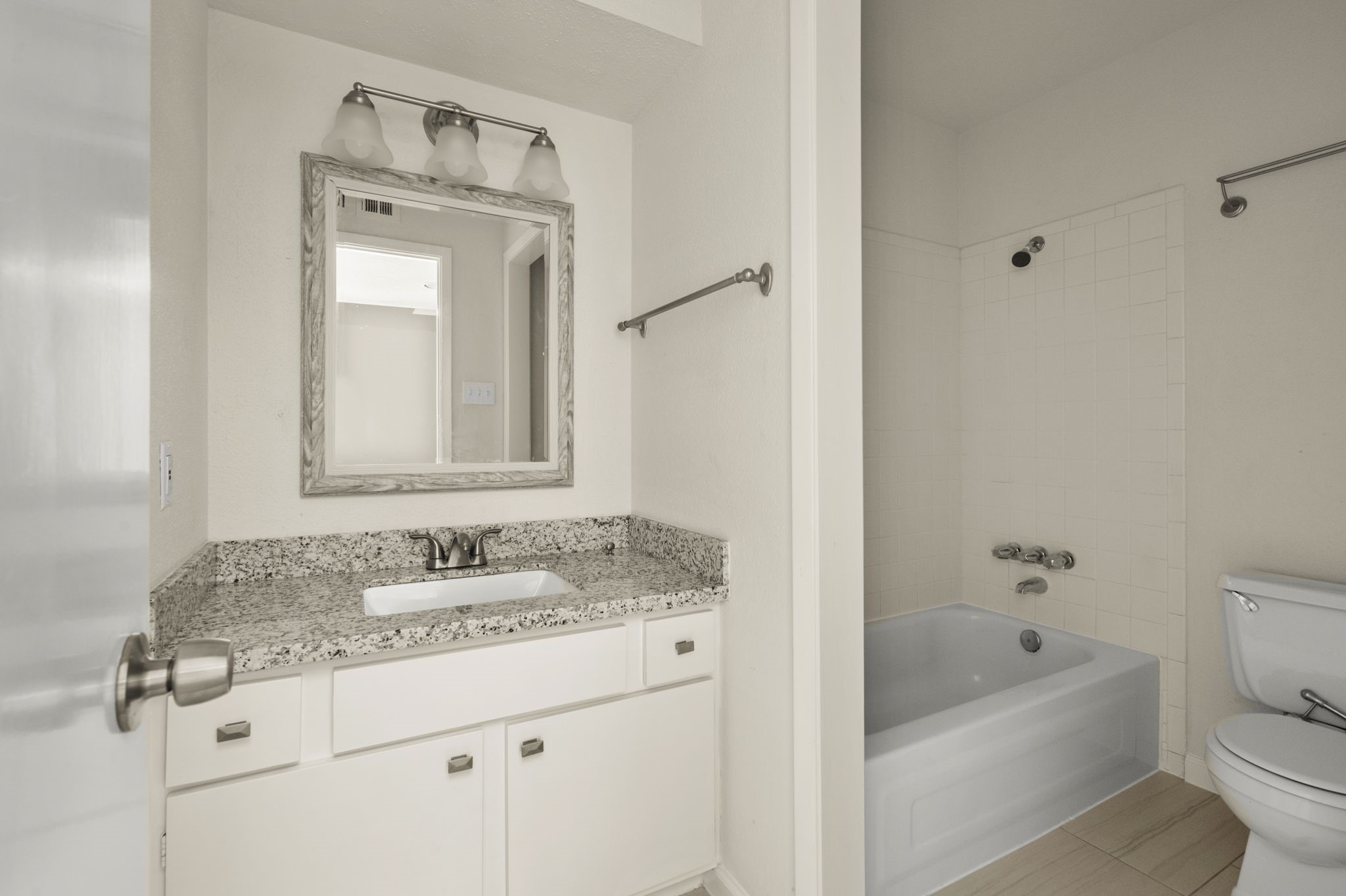 1115 Augusta, Unit 6 Houston, TX 77057 - Photo 23 of 25