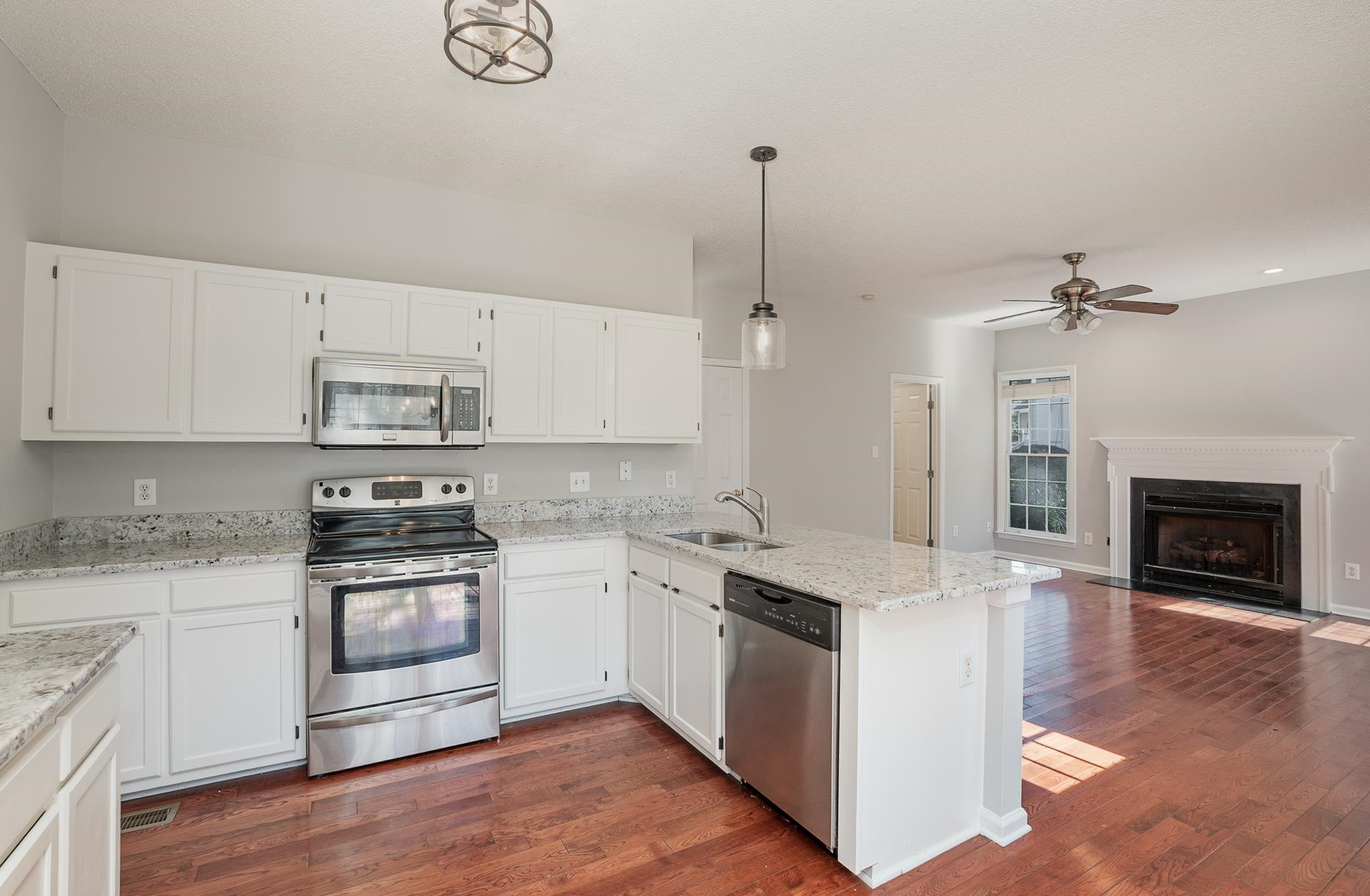 5209 Halcott Court Raleigh, NC 27613 - Photo 10 of 25 Photo 10