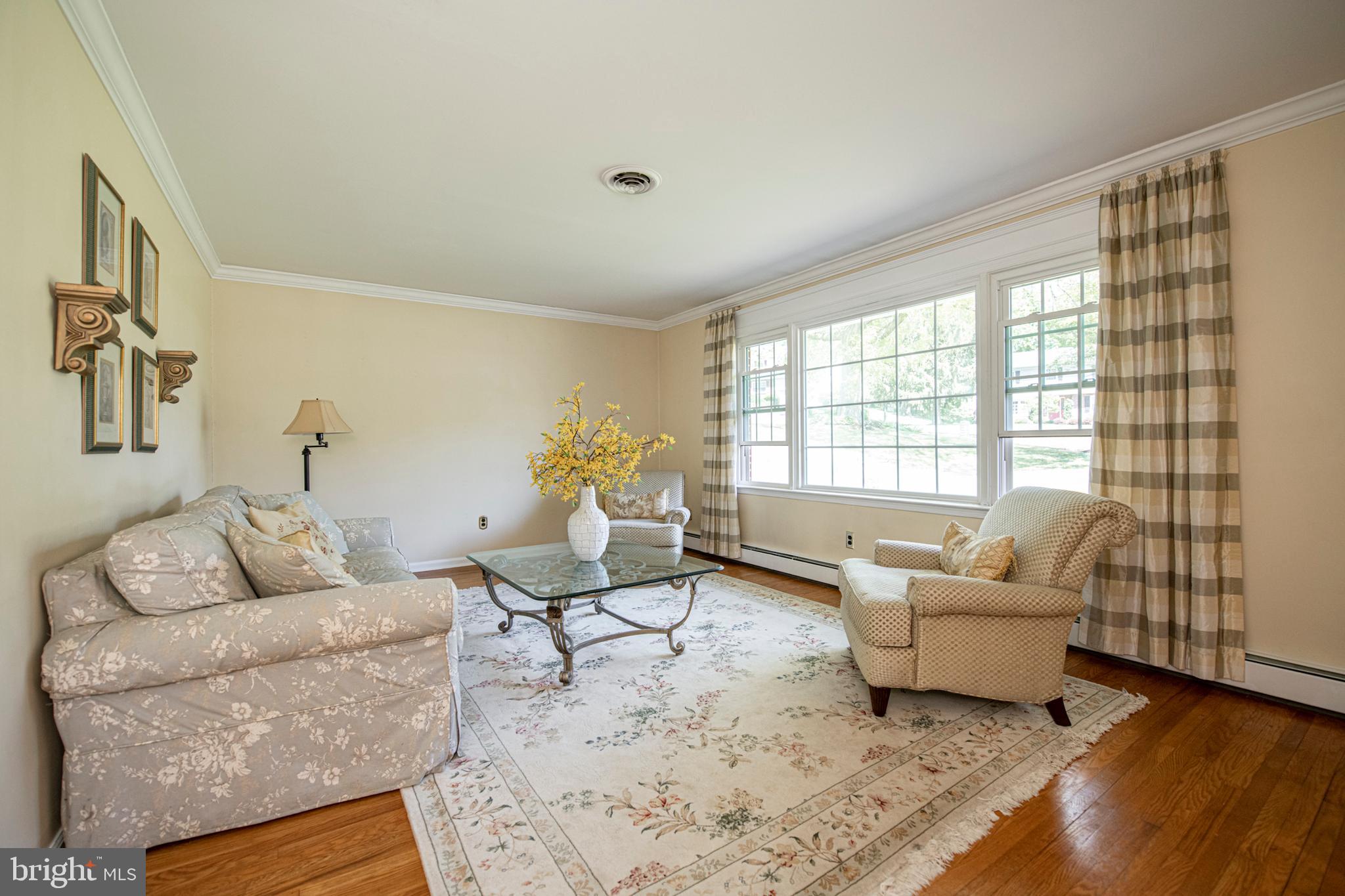 1222 Gail Road West Chester, PA 19380 - Photo 9 of 48 Gallery Image 9