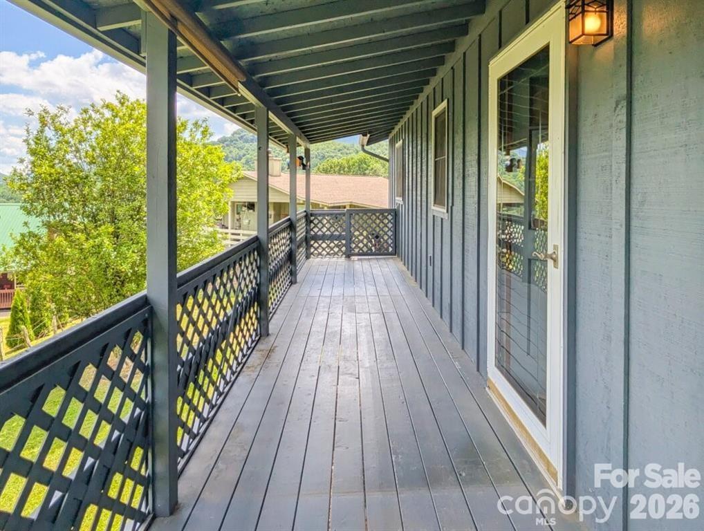 84 Stoney Ridge Loop Maggie Valley, NC 28751 - Photo 10 of 33 Gallery Image 10