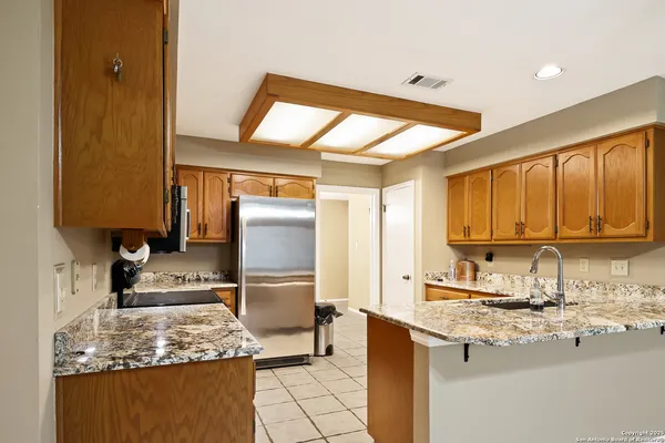 $2,600 | 5462 Circle Oak Drive, Bulverde, TX 78163