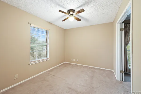 $2,600 | 5462 Circle Oak Drive, Bulverde, TX 78163