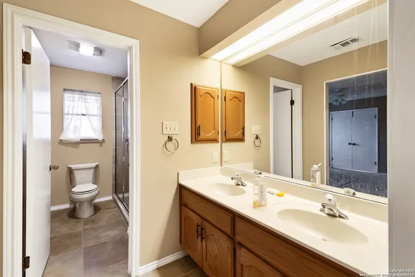$2,600 | 5462 Circle Oak Drive, Bulverde, TX 78163