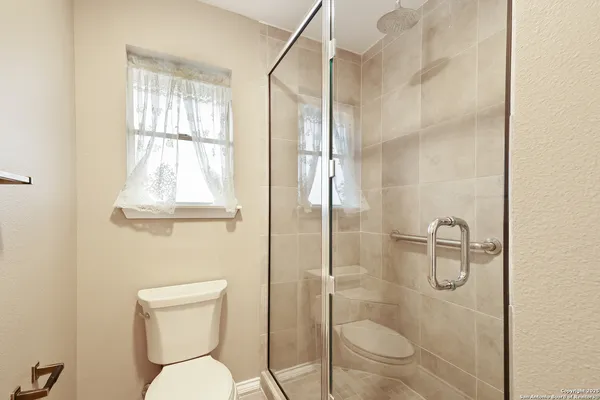 $2,600 | 5462 Circle Oak Drive, Bulverde, TX 78163