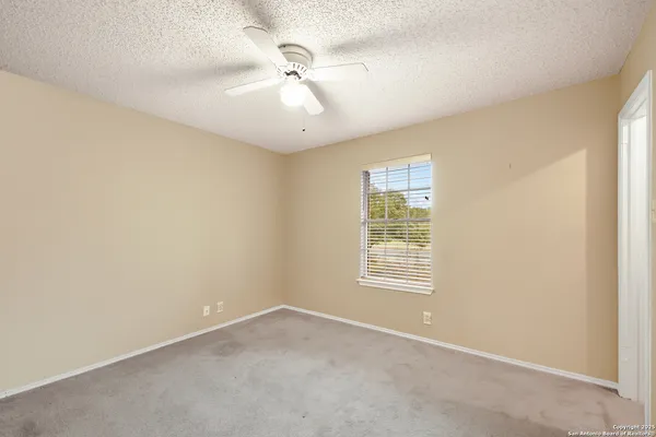 $2,600 | 5462 Circle Oak Drive, Bulverde, TX 78163